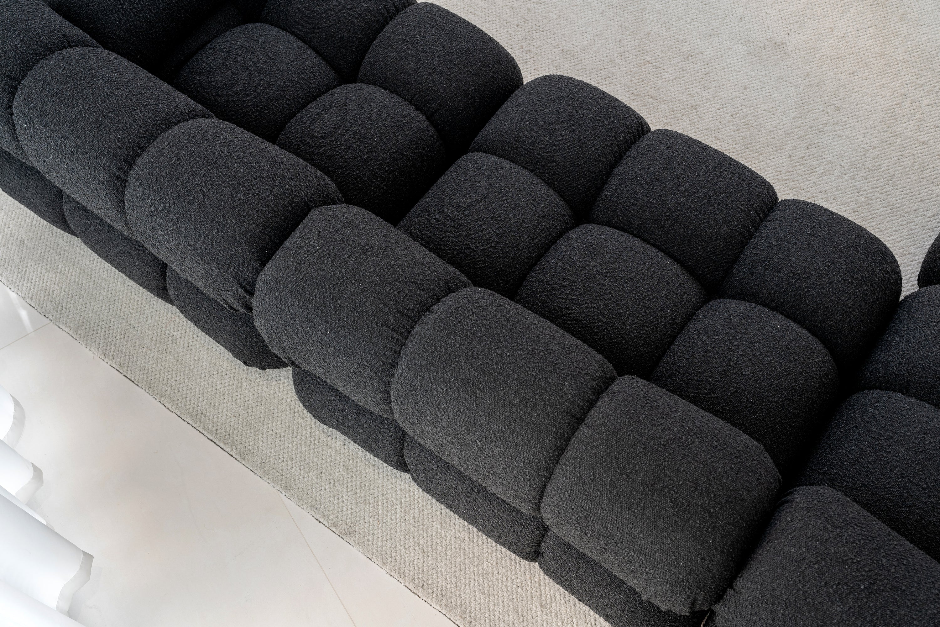 Maven Chaise Lounge Caviar Black