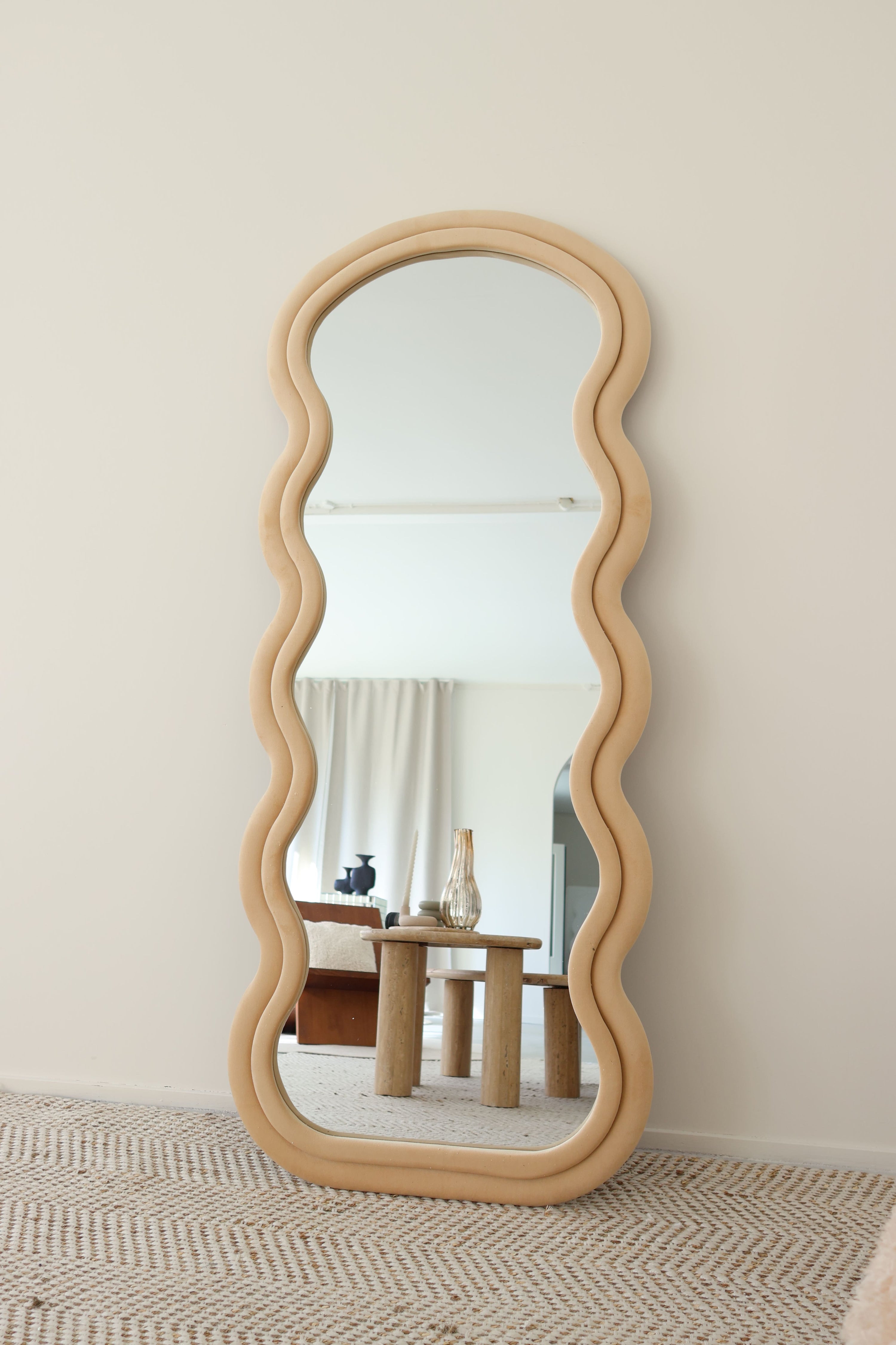 Wavy loft mirror 170 x 70